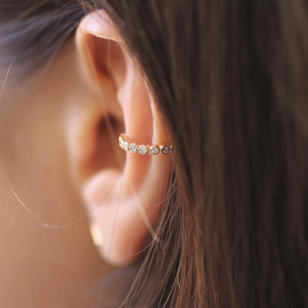 Diamond Bezel Ear Cuff - LETRÉM