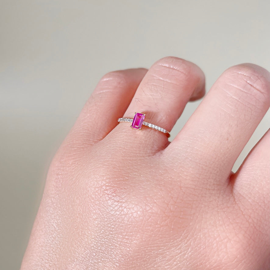 Pink Sapphire & Diamond Solitaire Ring