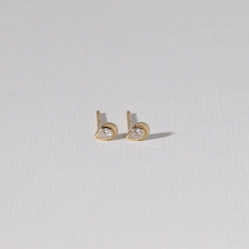 Pear Diamond Studs w/ Pattern