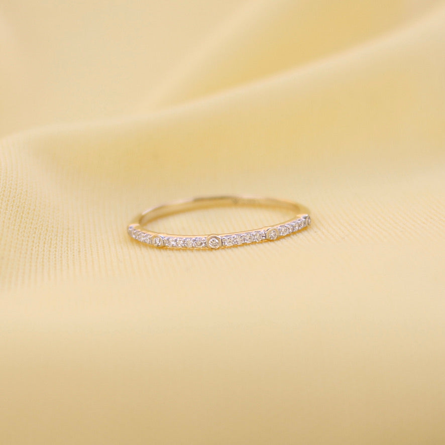 Diamond Station Half Eternity Ring - LETRÉM