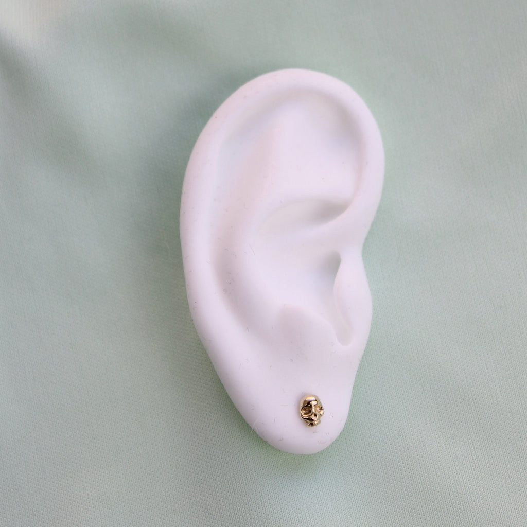 Gold Skull Stud Earrings - LETRÉM