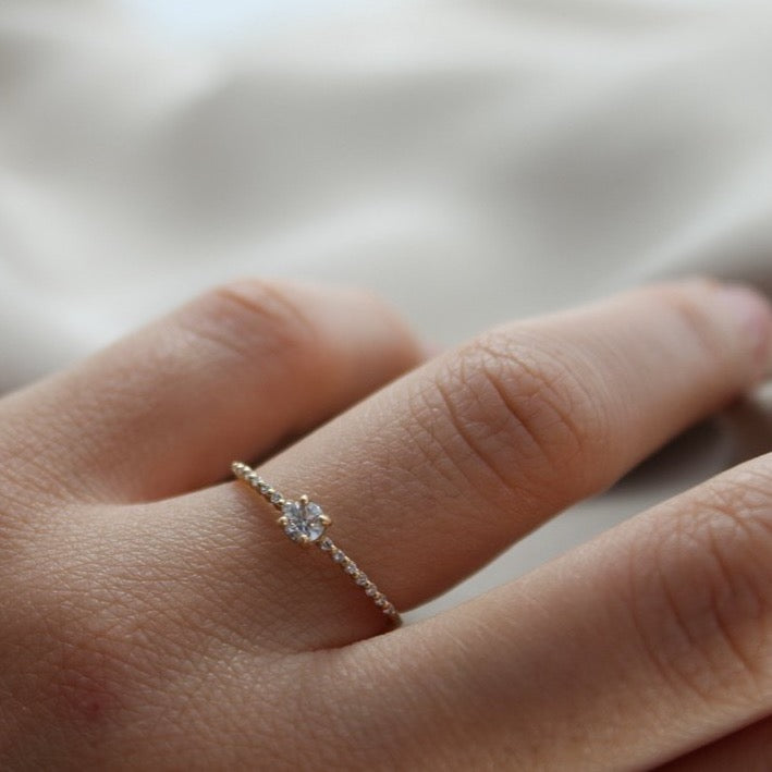 The Diamond Solitaire Ring - LETRÉM