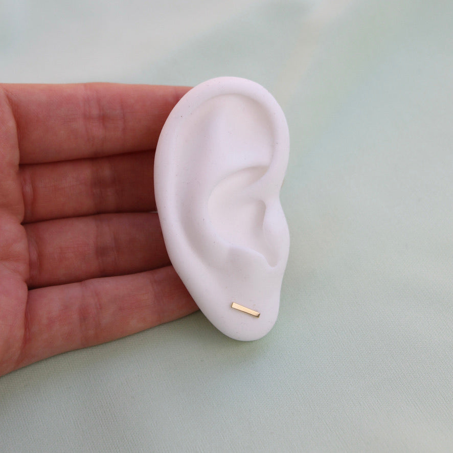 Line Stud Earrings - LETRÉM