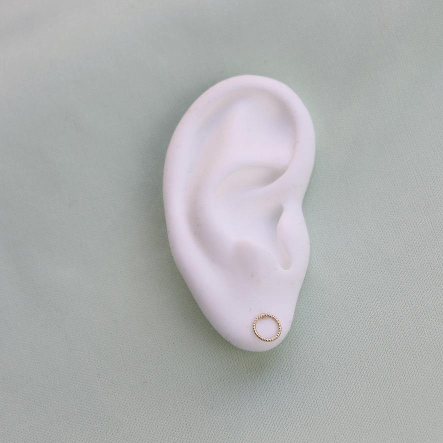 Beaded Open Circle Stud Earrings - LETRÉM